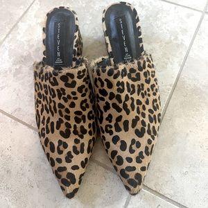 Steven by Steve Madden women’s Fedor Cheetah calf hair mules size 8